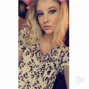 Meet your Posher, Bailey